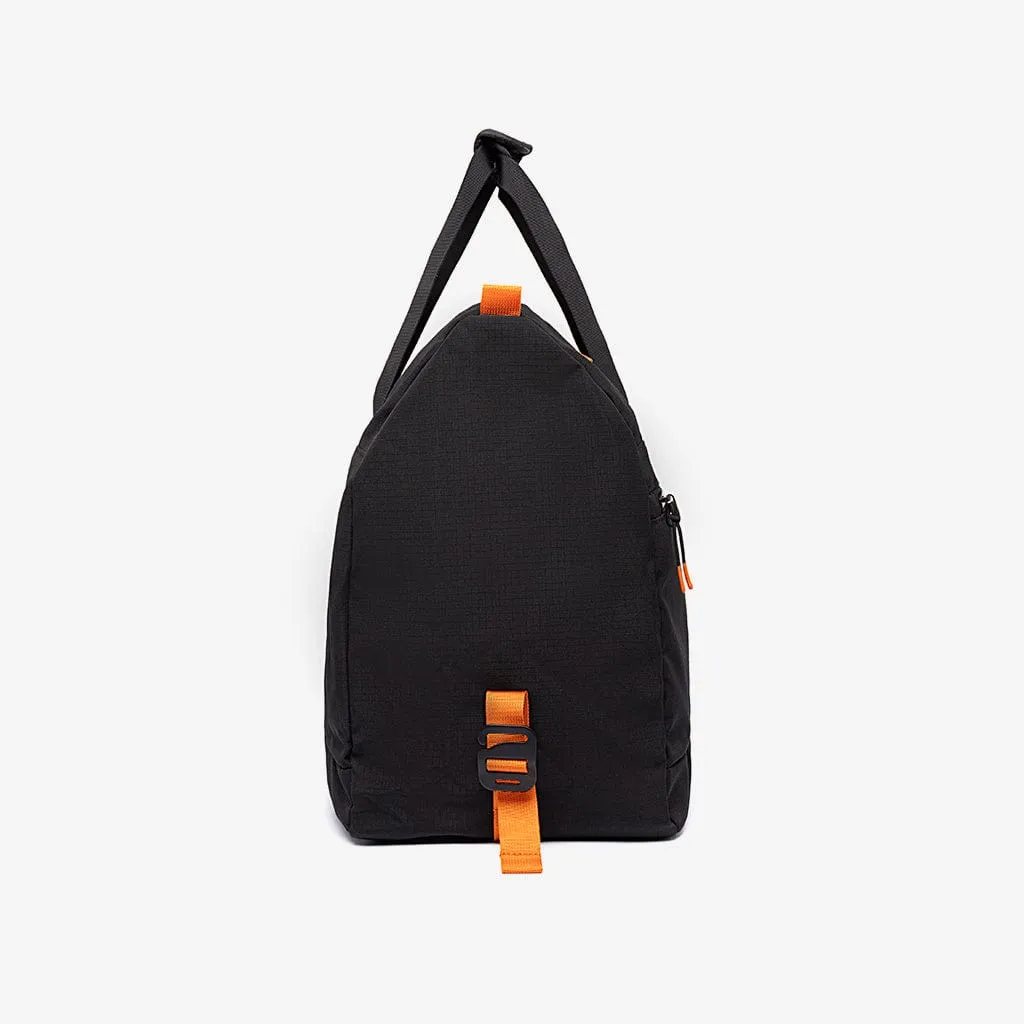 Flod Duffle Bag Black Vandra