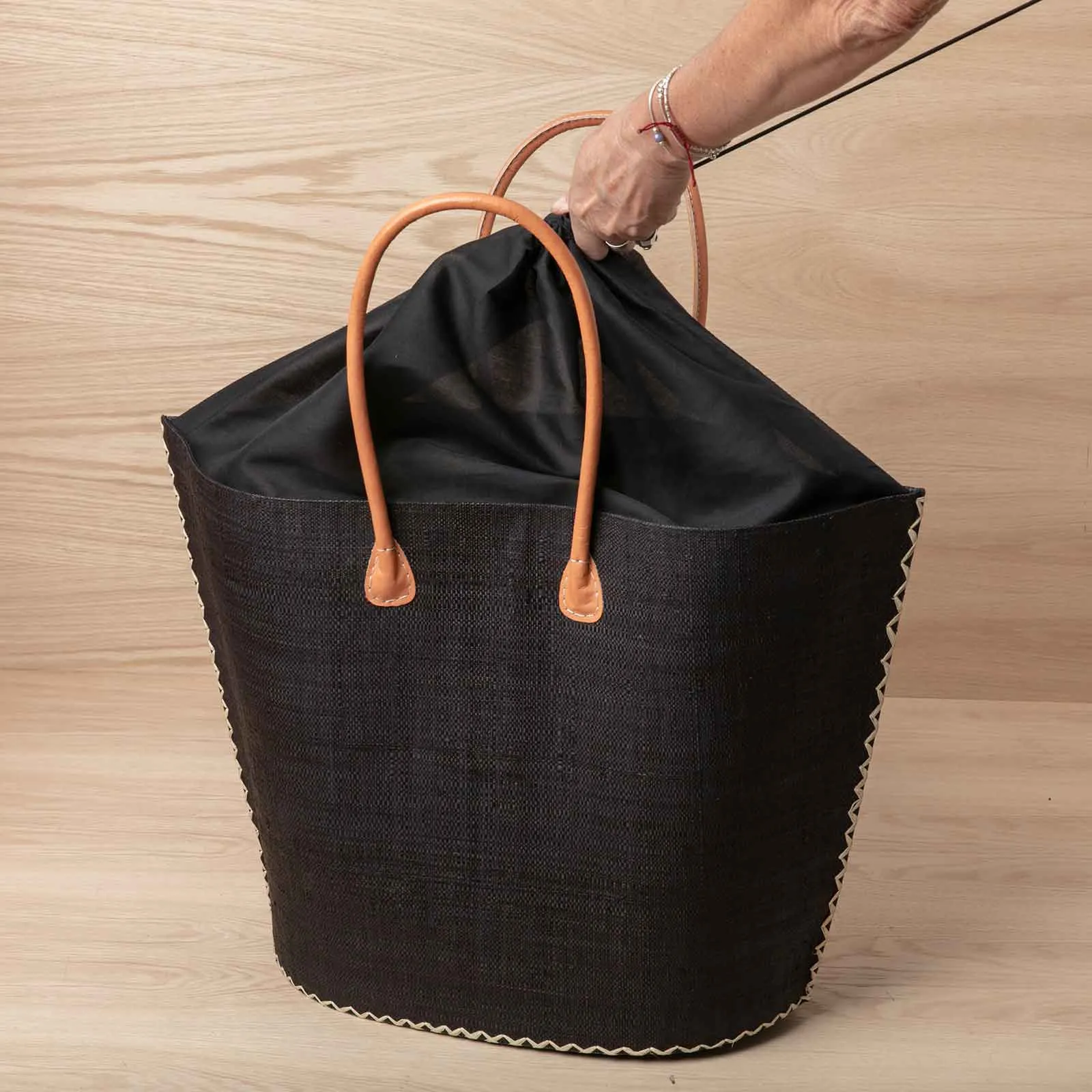 Raffia Black Tote with Leather Handle